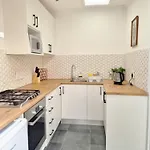 Sunlight Cottage